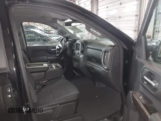2019 Chevrolet Silverado 1500 RST with VIN 3GCUYEED9KG133843, listed as a IAAI auction lot 41848649 with 57,066 mi miles and . Bid and sale history available at DreamBid. Image 5.