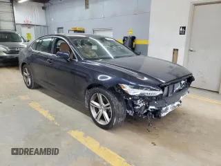 2017 Volvo S90 Momentum z VIN YV1102AK2H1008259, wystawiony jako Copart lot #70312414 z przebiegiem 90 625 mil mil oraz Szkody całkowita. Historia ofert i sprzedaży dostępna na DreamBid. Obrazek 4.