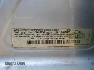 2007 Volkswagen Jetta Wolfsburg Edition z VIN 3VWEF71K07M168433, wystawiony jako Copart lot #60796705 z przebiegiem Nie podano mil oraz Szkoda całkowita • Salvage title. Historia ofert i sprzedaży dostępna na DreamBid. Obrazek 12.