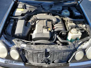 1997 Mercedes-Benz E-Class with VIN WDBJF55F4VJ034892, listed as a Copart auction lot 89406595 with 118,494 mi miles and Salvage Title. Bid and sale history available at carsss.com. Image 11.