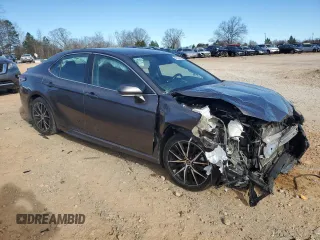 2022 Toyota Camry SE with VIN 4T1G11AK2NU633242, listed as a Copart auction lot 47376905 with 116,272 mi miles and Salvage Title. Bid and sale history available at DreamBid. Image 4.