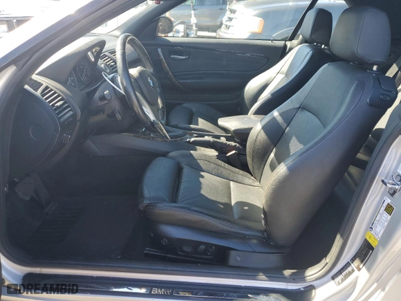 2008 BMW 1 Series 128i with VIN WBAUL73558VE88112, listed as a Copart auction lot 42567195 with 88,656 mi miles and Clean Title. Bid and sale history available at carsss.com. Image 7.