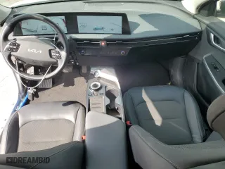 2023 Kia EV6 Light with VIN KNDC34LB4P5612286, listed as a Copart auction lot 78016034 with 13,152 mi miles and Salvage Title. Bid and sale history available at carsss.com. Image 8.