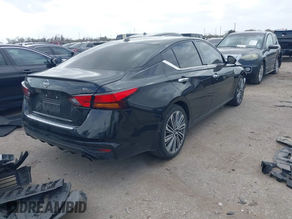 2023 Nissan Altima SL with VIN 1N4BL4EV1PN421210, listed as a IAAI auction lot 41700337 with 11,637 mi miles and . Bid and sale history available at DreamBid. Image 4.