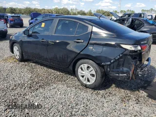 2020 Nissan Versa S z VIN 3N1CN8DVXLL802634, wystawiony jako Copart lot #58873905 z przebiegiem Nie podano mil oraz Nie do naprawy. Historia ofert i sprzedaży dostępna na DreamBid. Obrazek 2.