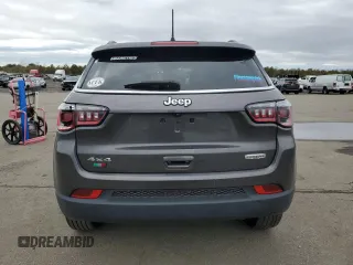 2021 Jeep Compass Latitude with VIN 3C4NJDBB4MT507484, listed as a Copart auction lot 47925165 with 17,644 mi miles and Non repairable. Bid and sale history available at DreamBid. Image 6.