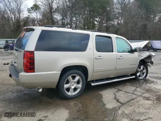 2014 Chevrolet Suburban LTZ with VIN 1GNSCKE08ER129201, listed as a Copart auction lot 86920874 with 149,468 mi miles and Salvage Title. Bid and sale history available at carsss.com. Image 3.