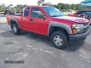 2007 Chevrolet Colorado Work Truck z VIN 1GCDT19E878256198, wystawiony jako IAAI lot #42492898 z przebiegiem 214 907 mil mil oraz . Historia ofert i sprzedaży dostępna na DreamBid. Obrazek 1.