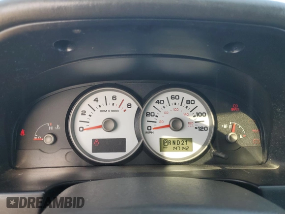 2005 Ford Escape XLT with VIN 1FMYU03185KA84202, listed as a Copart auction lot 75138074 with 147,142 mi miles and Clean Title. Bid and sale history available at carsss.com. Image 9.