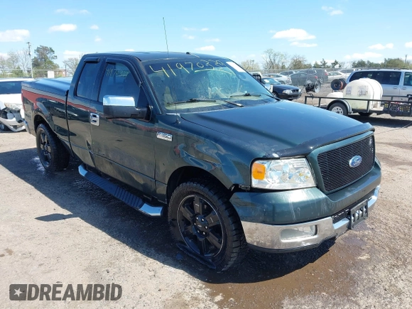 2004 Ford F-150 STX with VIN 1FTRX12W34NA32685, listed as a IAAI auction lot 41970339 with 166,869 mi miles. Bid and sale history available at carsss.com. Image 1.