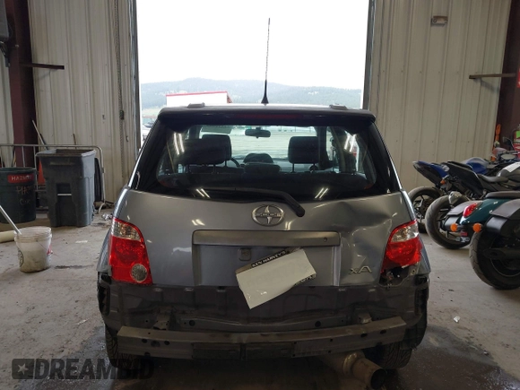 2006 Scion xA z VIN JTKKT624265011251, wystawiony jako IAAI lot #42312544 z przebiegiem 154 090 mil mil oraz . Historia ofert i sprzedaży dostępna na DreamBid. Obrazek 17.