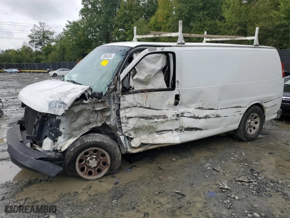 2011 Chevrolet Express Cargo Van with VIN 1GCSGAFX1B1177670, listed as a Copart auction lot 73042324 with 0 mi miles and Salvage Title. Bid and sale history available at carsss.com. Image 1.