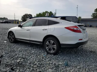 2015 Honda Crosstour EX-L z VIN 5J6TF2H52FL001756, wystawiony jako Copart lot #54514905 z przebiegiem 128 685 mil mil oraz Szkody całkowita. Historia ofert i sprzedaży dostępna na DreamBid. Obrazek 2.