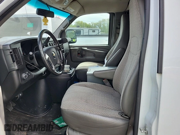2015 Chevrolet Express Cargo with VIN 1GCZGTCG7F1172459, listed as a IAAI auction lot 42836177 with 156,729 mi miles and . Bid and sale history available at DreamBid. Image 27.
