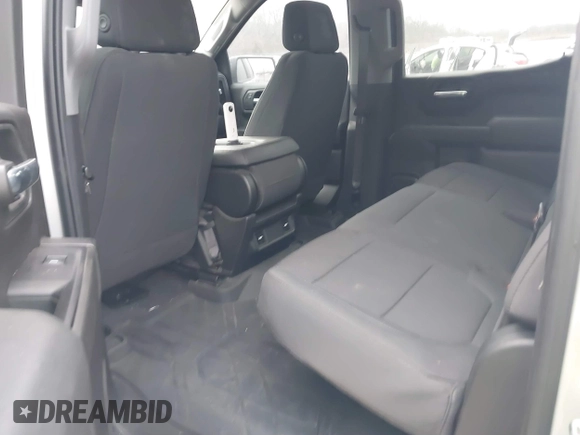 2020 Chevrolet Silverado 1500 Custom with VIN 3GCPWBEH8LG260041, listed as a IAAI auction lot 41571553 with 59,049 mi miles. Bid and sale history available at carsss.com. Image 8.
