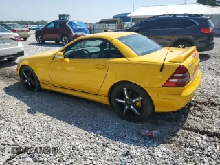 2001 Mercedes-Benz SLK 230/320 with VIN WDBKK65F61F191519, listed as a Copart auction lot 59205425 with 159,403 mi miles and Clean title. Bid and sale history available at DreamBid. Image 2.