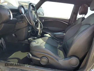 2012 MINI Hardtop S with VIN WMWSV3C53CTY29714, listed as a Copart auction lot 52370175 with 94,536 mi miles and Salvage title. Bid and sale history available at DreamBid. Image 7.