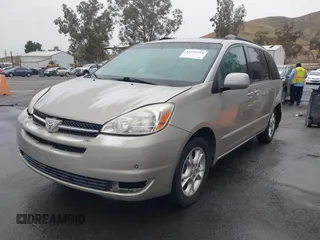 2005 Toyota Sienna XLE with VIN 5TDZA22C85S353310, listed as a IAAI auction lot 41546218 with 158,566 mi miles. Bid and sale history available at carsss.com. Image 2.