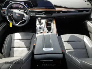2024 Cadillac Escalade 4WD Premium Luxury z VIN 1GYS4BKL5RR260915, wystawiony jako Copart lot #50432055 z przebiegiem 17 236 mil mil oraz Czysty tytuł • Clean title. Historia ofert i sprzedaży dostępna na DreamBid. Obrazek 8.