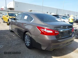 2016 Nissan Altima S z VIN 1N4AL3AP5GN304212, wystawiony jako IAAI lot #42268073 z przebiegiem Nie podano mil oraz . Historia ofert i sprzedaży dostępna na DreamBid. Obrazek 3.