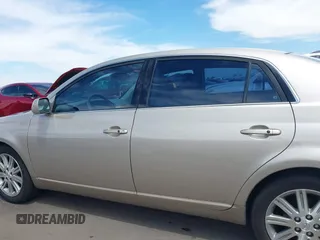 2005 Toyota Avalon XL with VIN 4T1BK36B65U002604, listed as a IAAI auction lot 42085542 with 199,151 mi miles and . Bid and sale history available at DreamBid. Image 14.