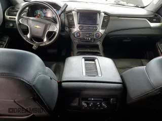 2018 Chevrolet Suburban Premier with VIN 1GNSCJKC1JR203318, listed as a Copart auction lot 44690745 with 120,137 mi miles and Salvage title. Bid and sale history available at DreamBid. Image 8.