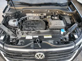 2024 Volkswagen Atlas SEL with VIN 1V2BE2CA4RC210962, listed as a Copart auction lot 46136285 with 13,950 mi miles and Salvage title. Bid and sale history available at DreamBid. Image 12.