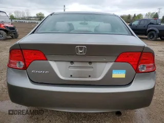 2006 Honda Civic LX z VIN 1HGFA16586L132710, wystawiony jako Copart lot #55261865 z przebiegiem 143 679 mil mil oraz Szkoda całkowita • Salvage title. Historia ofert i sprzedaży dostępna na DreamBid. Obrazek 6.