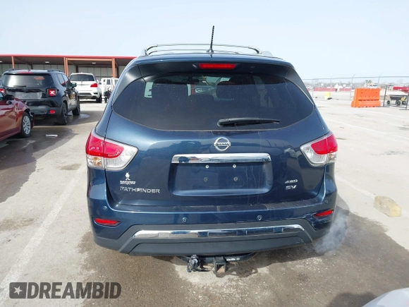 2015 Nissan Pathfinder Platinum with VIN 5N1AR2MM3FC688114, listed as a IAAI auction lot 41728757 with 102,925 mi miles and . Bid and sale history available at DreamBid. Image 16.