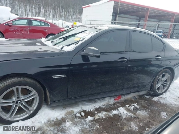 2016 BMW 5 Series 528i xDrive with VIN WBA5A7C58GG644203, listed as a IAAI auction lot 41227923 with 67,095 mi miles. Bid and sale history available at carsss.com. Image 15.