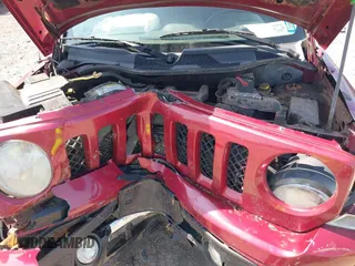 2012 Jeep Patriot Latitude with VIN 1C4NJRFB3CD717540, listed as a IAAI auction lot 42382762 with 147,196 mi miles and . Bid and sale history available at DreamBid. Image 10.