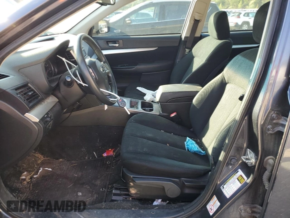 2013 Subaru Legacy 2.5i z VIN 4S3BMBA67D3035859, wystawiony jako Copart lot #52052765 z przebiegiem 197 732 mil mil oraz Szkoda całkowita • Salvage title. Historia ofert i sprzedaży dostępna na DreamBid. Obrazek 7.