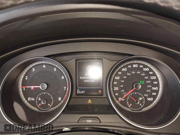 2018 Volkswagen Atlas SE with VIN 1V2CR2CAXJC594811, listed as a IAAI auction lot 42408595 with 65,247 mi miles and . Bid and sale history available at DreamBid. Image 7.