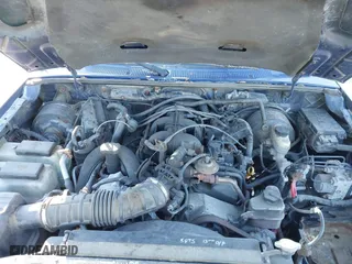 2006 Ford Ranger XL with VIN 1FTZR15E86PA84334, listed as a IAAI auction lot 41263734 with 257,916 mi miles. Bid and sale history available at carsss.com. Image 10.