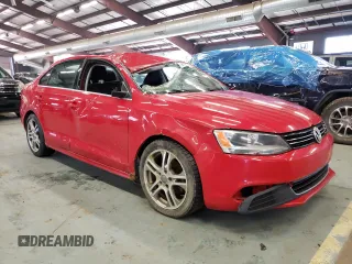 2013 Volkswagen Jetta SE with VIN 3VWDP7AJ8DM419842, listed as a Copart auction lot 81821304 with 159,742 mi miles and Clean title. Bid and sale history available at DreamBid. Image 4.