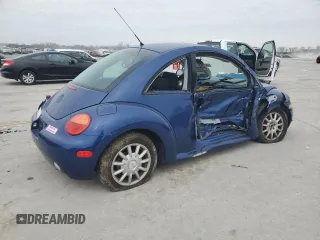 2004 Volkswagen New Beetle Coupe GLS with VIN 3VWCK31C04M409620, listed as a Copart auction lot 45214295 with 131,602 mi miles and Salvage Title. Bid and sale history available at carsss.com. Image 3.