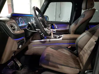 2020 Mercedes-Benz G 63 AMG z VIN W1NYC7HJ5LX361051, wystawiony jako Copart lot #43801595 z przebiegiem 25 255 mil mil oraz Czysty tytuł • Clean title. Historia ofert i sprzedaży dostępna na DreamBid. Obrazek 7.
