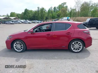 2011 Lexus CT 200h with VIN JTHKD5BH6B2037539, listed as a IAAI auction lot 42127056 with 191,007 mi miles and . Bid and sale history available at carsss.com. Image 14.