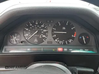 1986 BMW 3 Series 325e z VIN WBAAE640XG1705697, wystawiony jako Copart lot #74269484 z przebiegiem 168 488 mil mil oraz Szkoda całkowita • Salvage title. Historia ofert i sprzedaży dostępna na DreamBid. Obrazek 9.