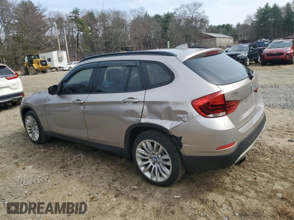 2014 BMW X1 xDrive28i with VIN WBAVL1C50EVY16286, listed as a Copart auction lot 52861275 with 139,283 mi miles and Clean Title. Bid and sale history available at carsss.com. Image 2.