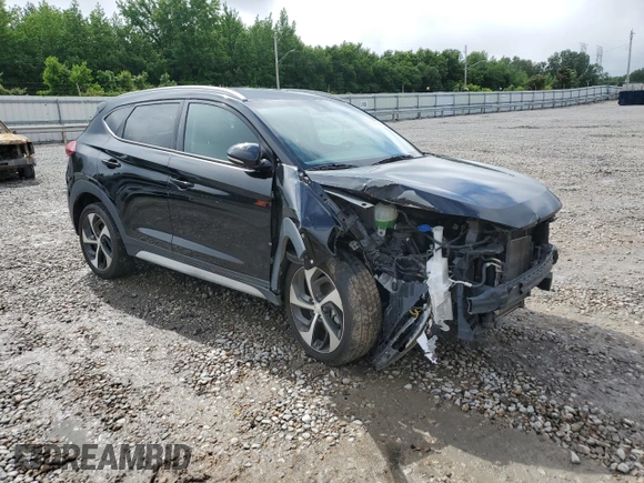 2017 Hyundai Tucson Sport z VIN KM8J33A22HU388846, wystawiony jako Copart lot #56691065 z przebiegiem Nie podano mil oraz Szkoda całkowita • Salvage title. Historia ofert i sprzedaży dostępna na DreamBid. Obrazek 4.