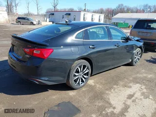 2020 Chevrolet Malibu RS with VIN 1G1ZG5ST4LF152168, listed as a IAAI auction lot 41864928 with 60,118 mi miles. Bid and sale history available at carsss.com. Image 4.