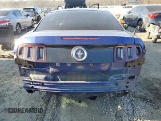 2013 Ford Mustang V6 with VIN 1ZVBP8AM5D5281867, listed as a Copart auction lot 44322545 with 0 mi miles and Salvage Title. Bid and sale history available at carsss.com. Image 6.