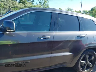 2016 Jeep Grand Cherokee Overland with VIN 1C4RJFCGXGC443961, listed as a IAAI auction lot 42639434 with 122,216 mi miles and . Bid and sale history available at DreamBid. Image 15.