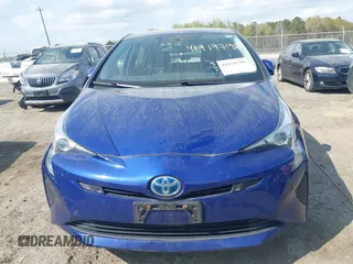 2018 Toyota Prius Two with VIN JTDKARFU4J3056091, listed as a IAAI auction lot 41919790 with 85,025 mi miles. Bid and sale history available at carsss.com. Image 6.