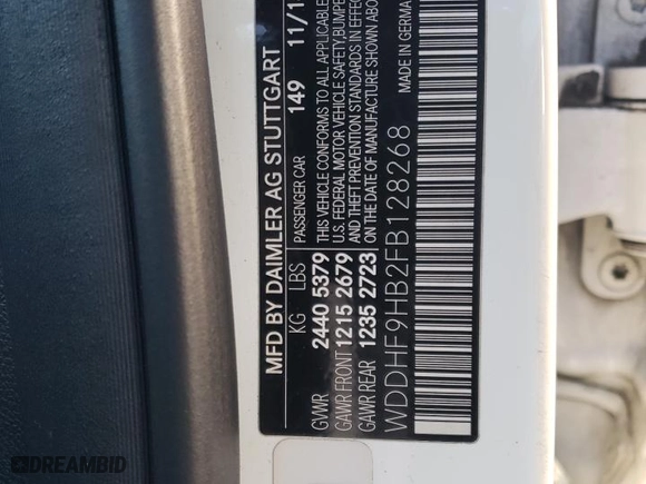 2015 Mercedes-Benz E-Class E 250 BlueTEC Luxury with VIN WDDHF9HB2FB128268, listed as a Copart auction lot 38828733 with 133,930 mi miles. Bid and sale history available at carsss.com. Image 12.