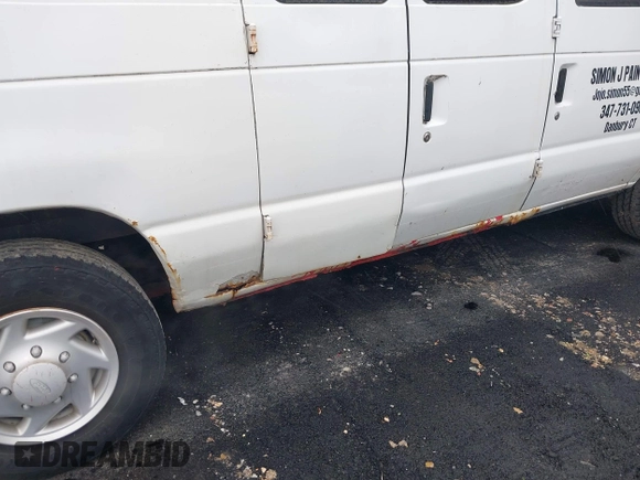 2007 Ford Econoline Cargo Commercial z VIN 1FTNE24L57DA71009, wystawiony jako IAAI lot #42333263 z przebiegiem 184 489 mil mil oraz . Historia ofert i sprzedaży dostępna na DreamBid. Obrazek 6.