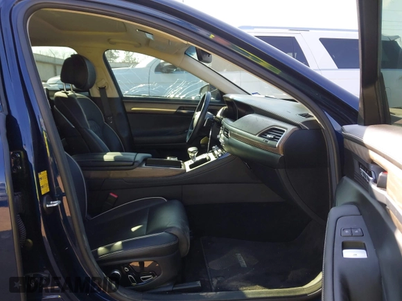 2021 Genesis G90 Ultimate with VIN KMTF54PH4MU085164, listed as a IAAI auction lot 41702570 with 27,794 mi miles and . Bid and sale history available at DreamBid. Image 5.
