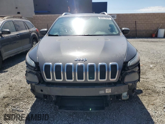 2016 Jeep Cherokee Latitude z VIN 1C4PJLCB9GW288019, wystawiony jako Copart lot #62917615 z przebiegiem 154 498 mil mil oraz Szkoda całkowita • Salvage title. Historia ofert i sprzedaży dostępna na DreamBid. Obrazek 5.