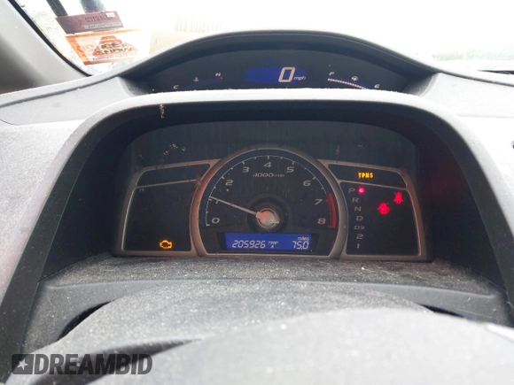 2009 Honda Civic DX-VP z VIN 2HGFA16329H506339, wystawiony jako IAAI lot #42319694 z przebiegiem 205 926 mil mil oraz . Historia ofert i sprzedaży dostępna na DreamBid. Obrazek 7.